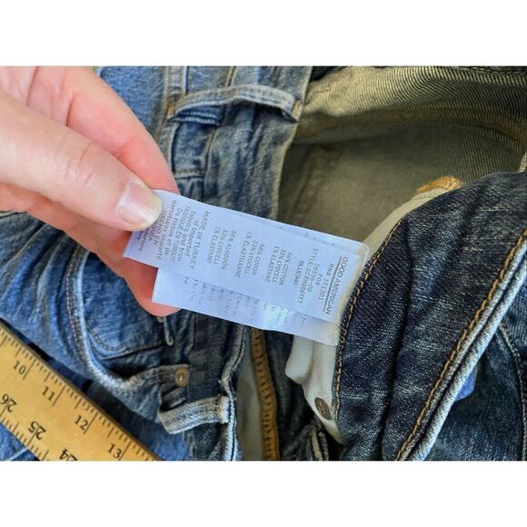 Good American Good Classic Raw Hem High Waist Slim Jeans - Picture 3 of 7